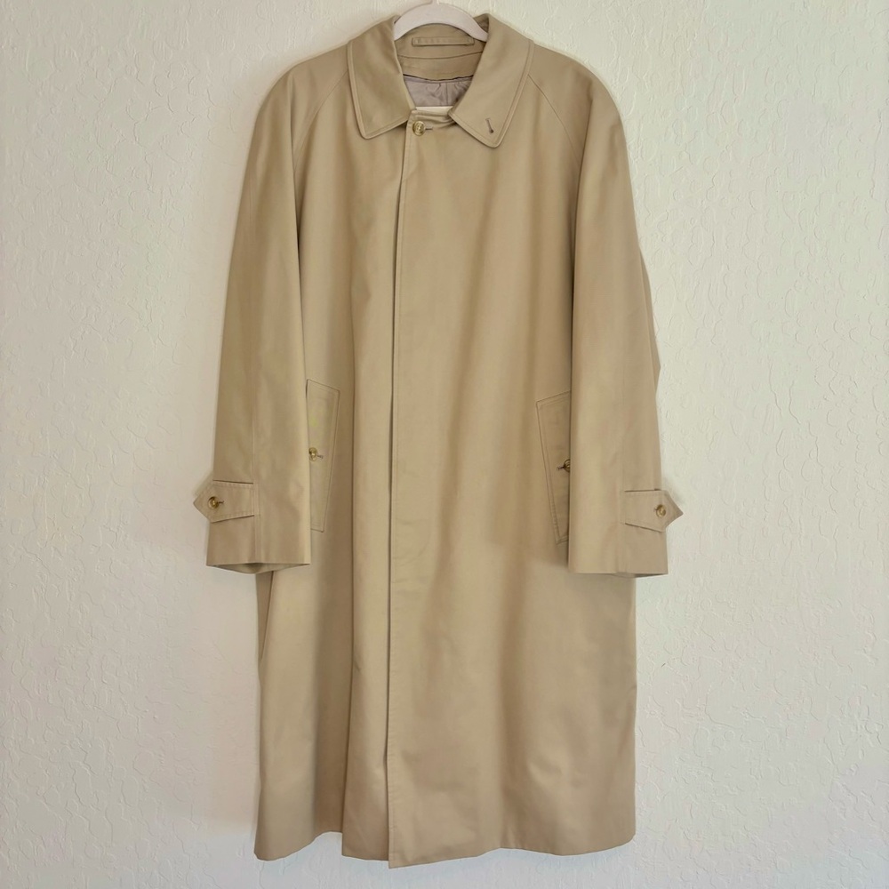 Burberry Beige Trench Coat - Picture 3 of 11